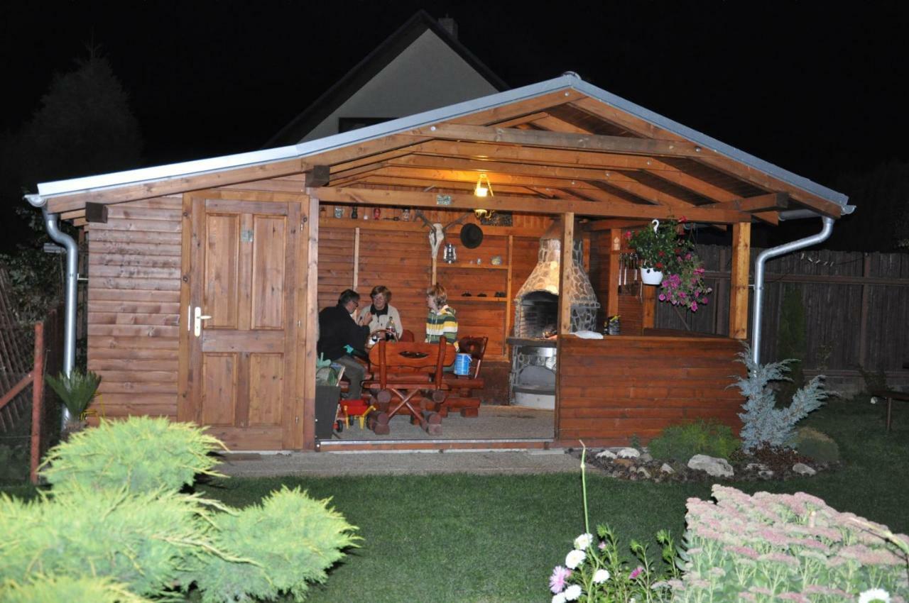 Vila Mirka Poprád Kültér fotó