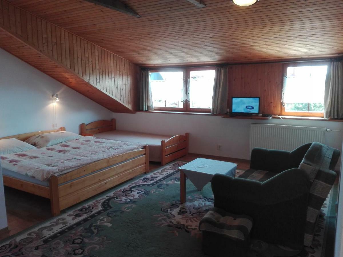 Vila Mirka Poprád Kültér fotó